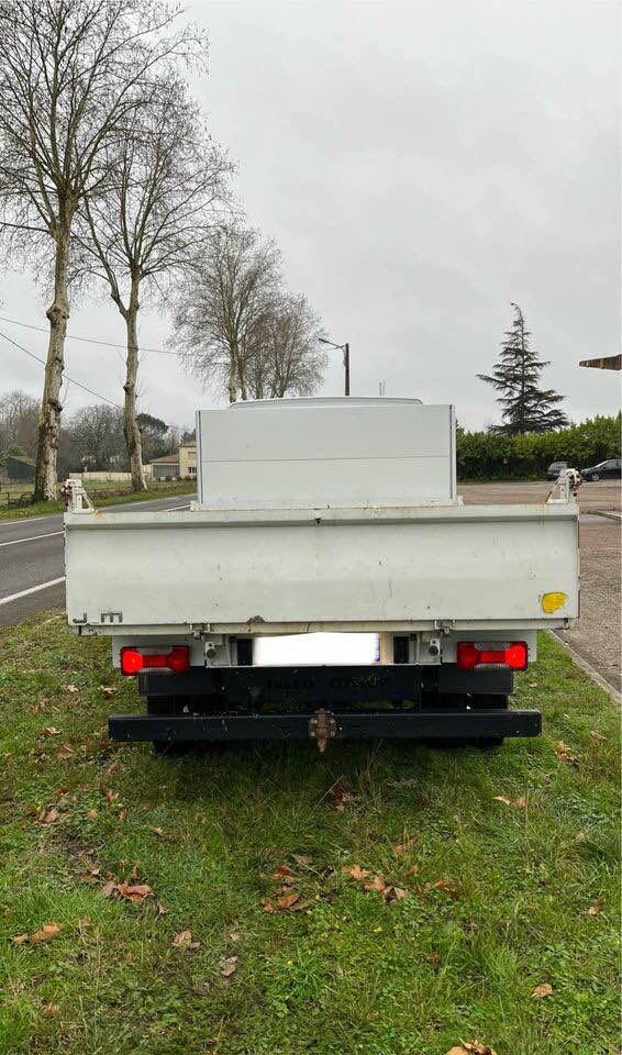 Camion Iveco benne 2L3 35-c14